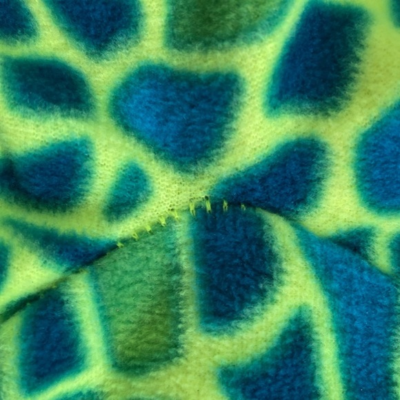 Cat & Jack Lizard / Dinosaur Onesie Pajamas - Picture 6 of 7